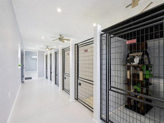 10007 County Road 168, Alvin, TX 77511