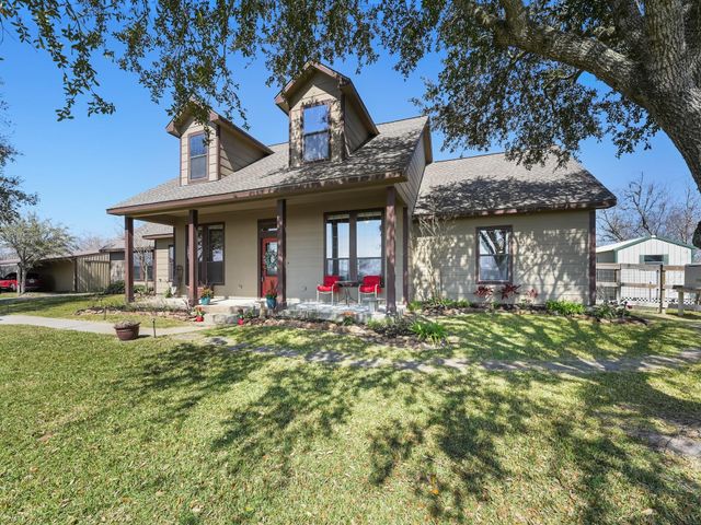 10007 County Road 168, Alvin, TX 77511