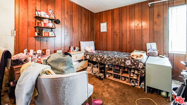 13401 Berg Street, Sylmar (los Angeles), CA 91342