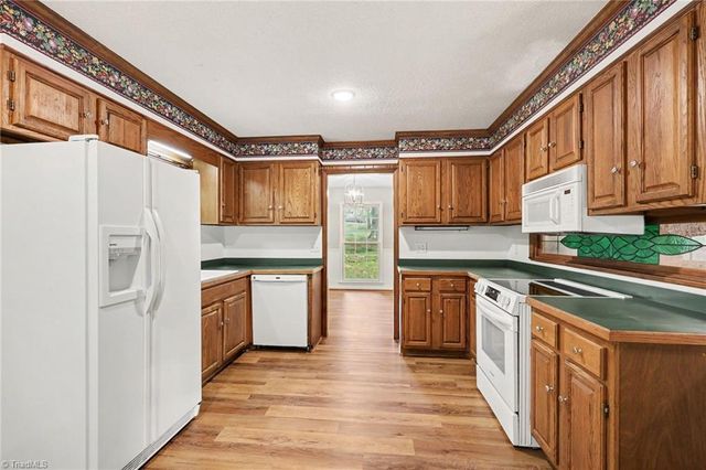 3318 Oak Ridge Road, Summerfield, NC 27358