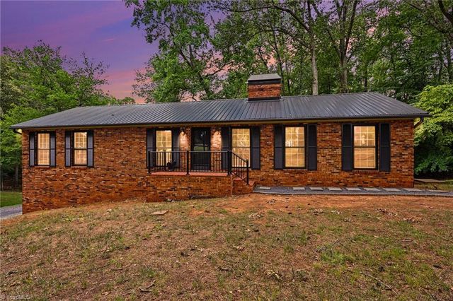 3318 Oak Ridge Road, Summerfield, NC 27358