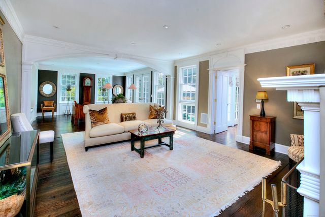 2683 Bronson Road, Fairfield, CT 06824