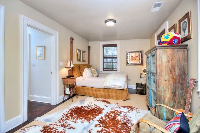 2683 Bronson Road, Fairfield, CT 06824