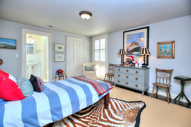 2683 Bronson Road, Fairfield, CT 06824