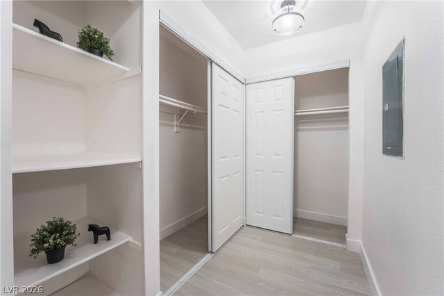 3151 Soaring Gulls Drive 2189, Las Vegas, NV 89128