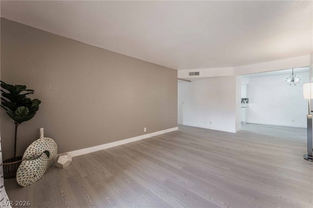 3151 Soaring Gulls Drive 2189, Las Vegas, NV 89128