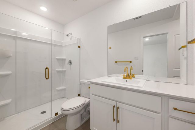 957 Pertuso Lane, Huffman, TX 77336