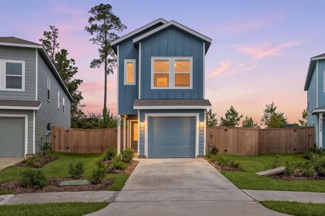 957 Pertuso Lane, Huffman, TX 77336