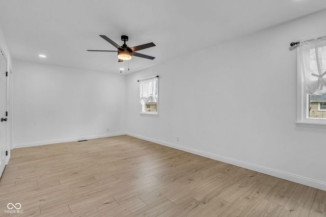 3448 Rost Drive, Columbus, IN 47203