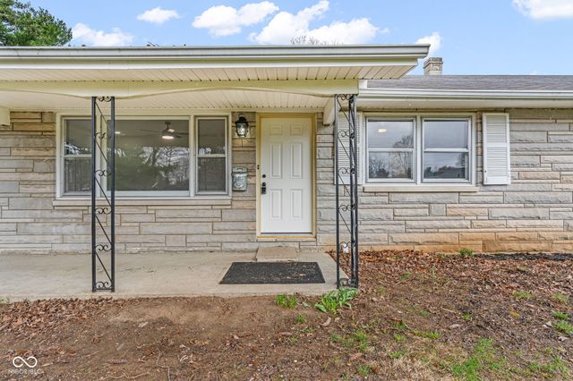 3448 Rost Drive, Columbus, IN 47203