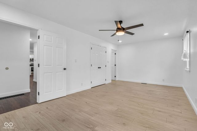 3448 Rost Drive, Columbus, IN 47203