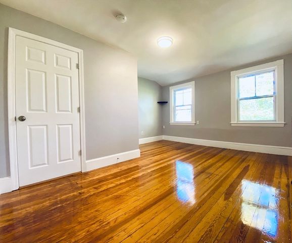 114 White St. 3, Belmont, MA 02478