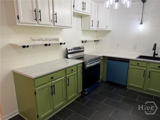 27 Sidney Drive, Savannah, GA 31406