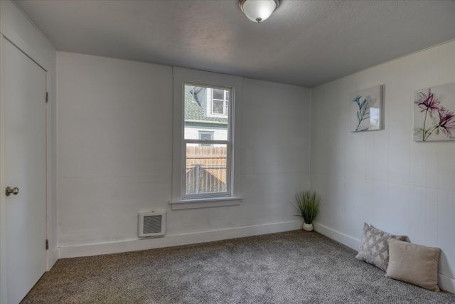 324 E Everett Ave, Spokane, WA 99207