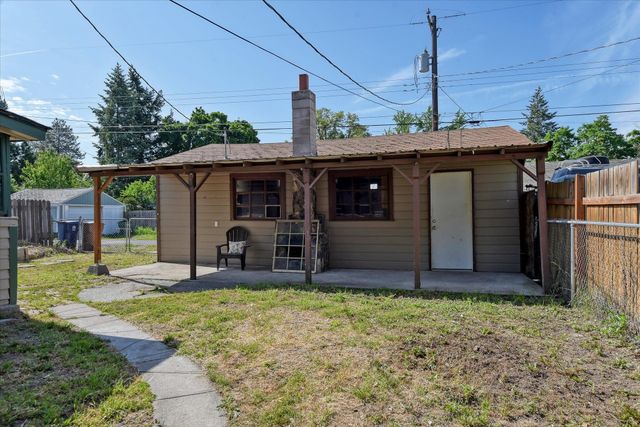 324 E Everett Ave, Spokane, WA 99207