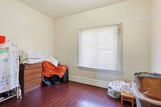 881 W Macarthur Boulevard, Emeryville, CA 94608