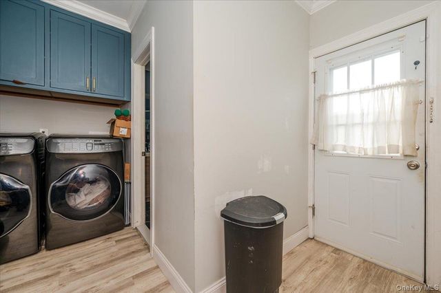 18 Cambridge Drive, Babylon, NY 11702