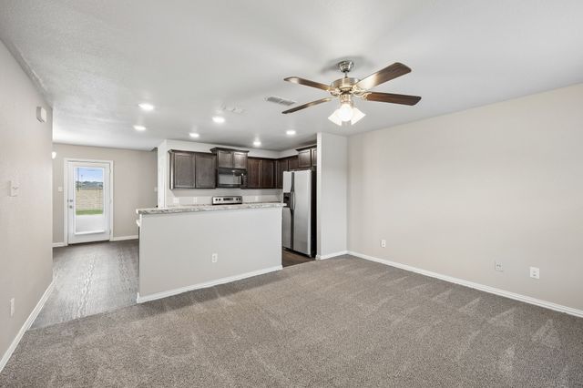 1549 Sierra Estate Trail, Fort Worth, TX 76119