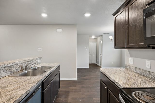 1549 Sierra Estate Trail, Fort Worth, TX 76119