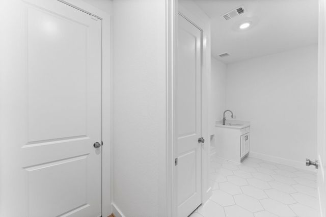 26915 Longwood Ledge Drive, Spring, TX 77389