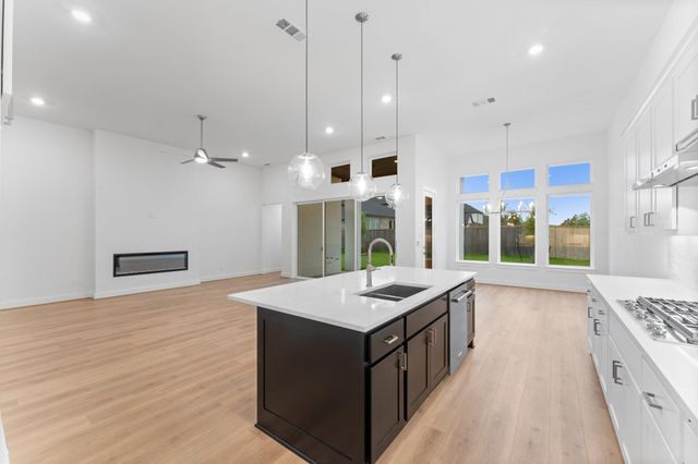 26915 Longwood Ledge Drive, Spring, TX 77389