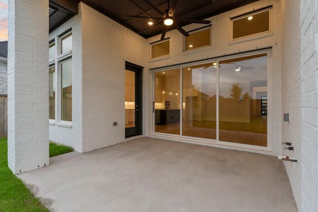 26915 Longwood Ledge Drive, Spring, TX 77389