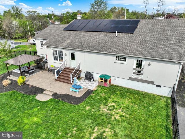144 S LOCKWILLOW AVE, Harrisburg, PA 17112