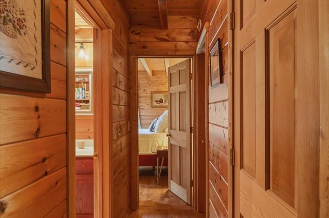 88 Cummings Drive, Huntington, VT 05462