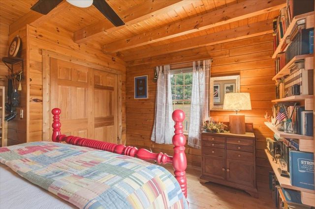 88 Cummings Drive, Huntington, VT 05462