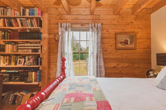 88 Cummings Drive, Huntington, VT 05462