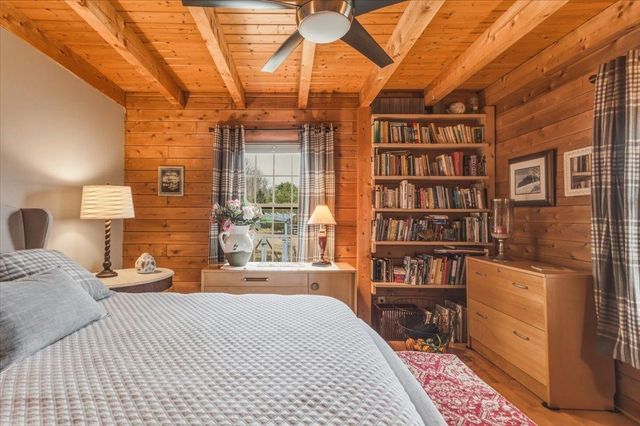 88 Cummings Drive, Huntington, VT 05462