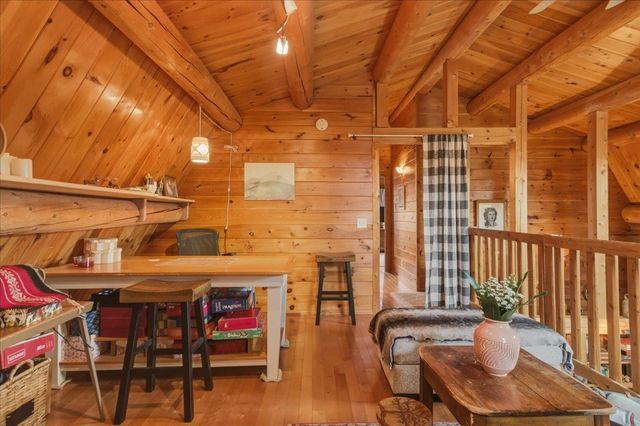 88 Cummings Drive, Huntington, VT 05462
