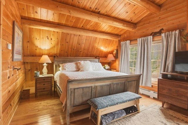 88 Cummings Drive, Huntington, VT 05462