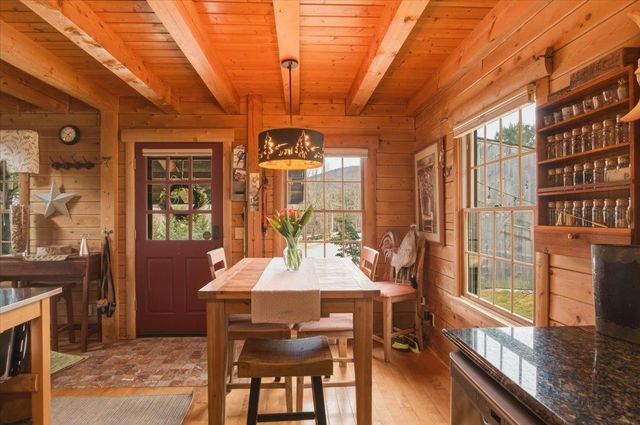 88 Cummings Drive, Huntington, VT 05462