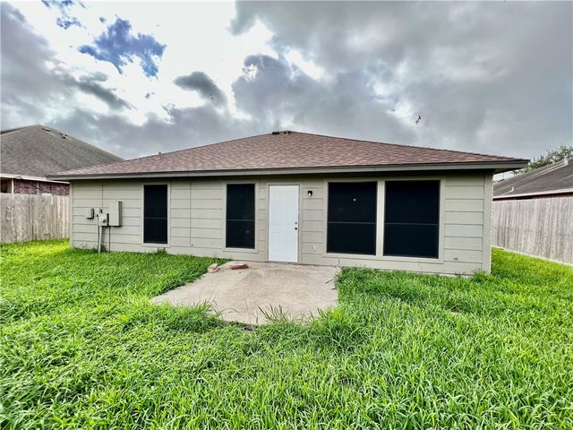 2417 Windblown Dr, Corpus Christi, TX 78414