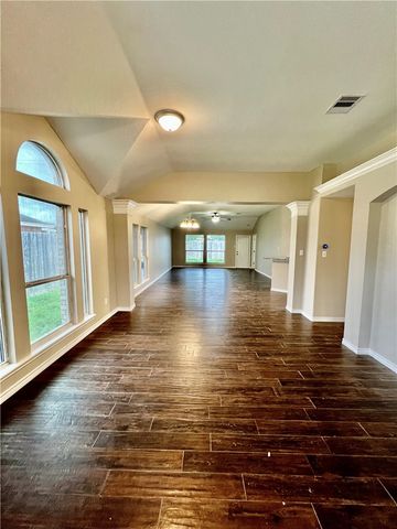 2417 Windblown Dr, Corpus Christi, TX 78414