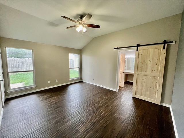 2417 Windblown Dr, Corpus Christi, TX 78414