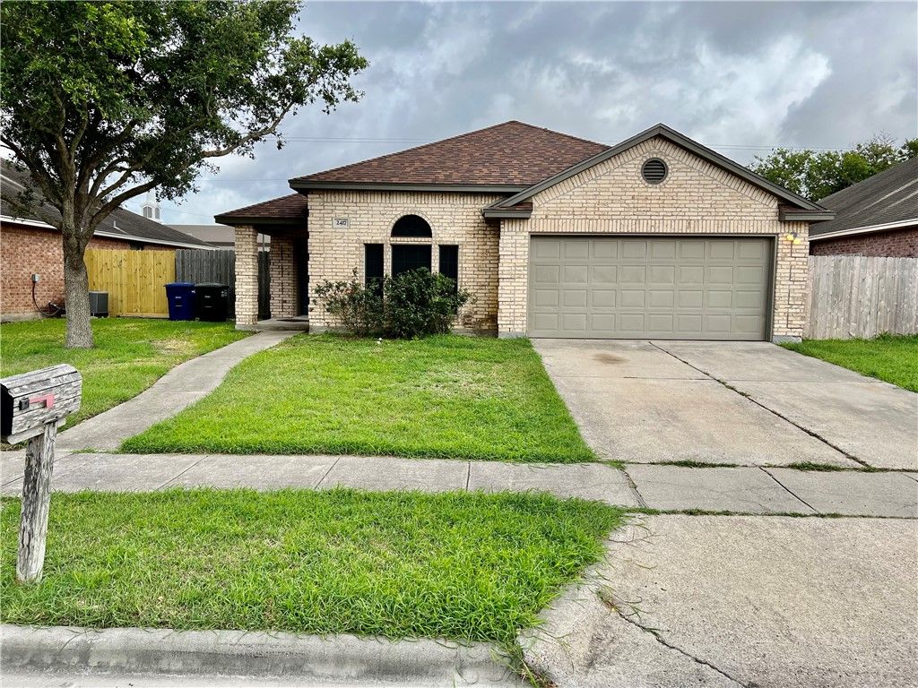 2417 Windblown Dr, Corpus Christi, TX 78414