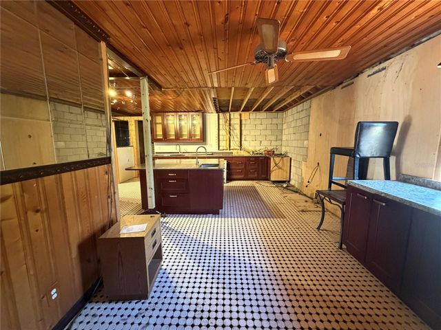 9602 N TAYLOR ROAD, Seffner, FL 33584