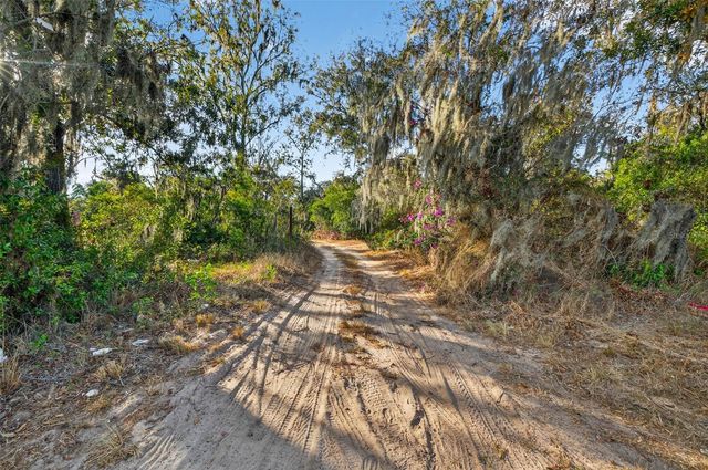 9602 TAYLOR ROAD, Seffner, FL 33584