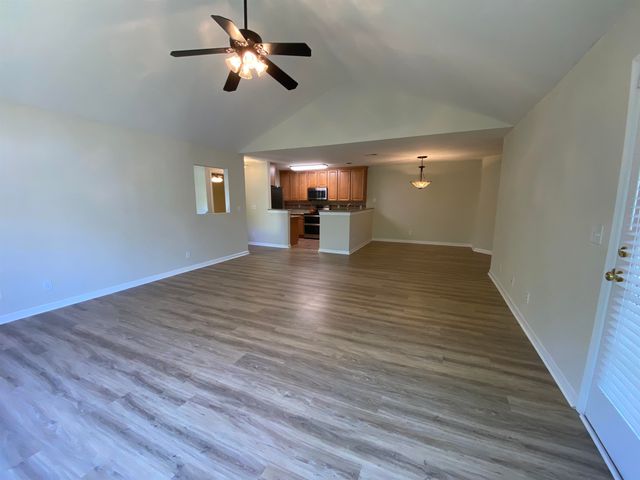 4665 Fringetree Dr Unit 5H, Murrells Inlet, SC 29576