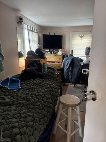 57 2nd Avenue, Bay Shore, NY 11706