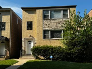 725 BRUMMEL Street 2, Evanston, IL 60202