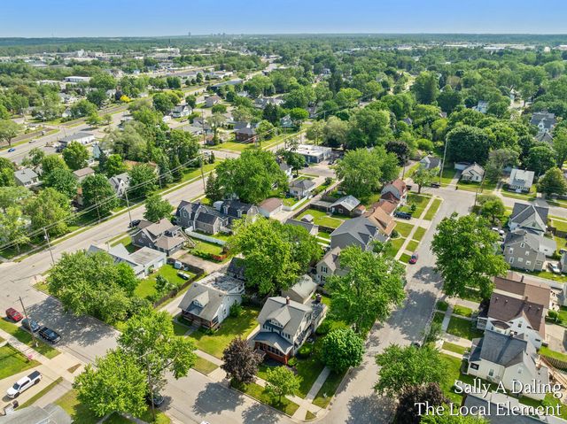 3042 Ottawa Avenue SW, Grandville, MI 49418