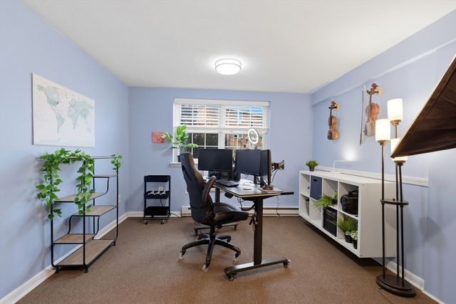 8 Colonial Village Drive 3, Arlington, MA 02474