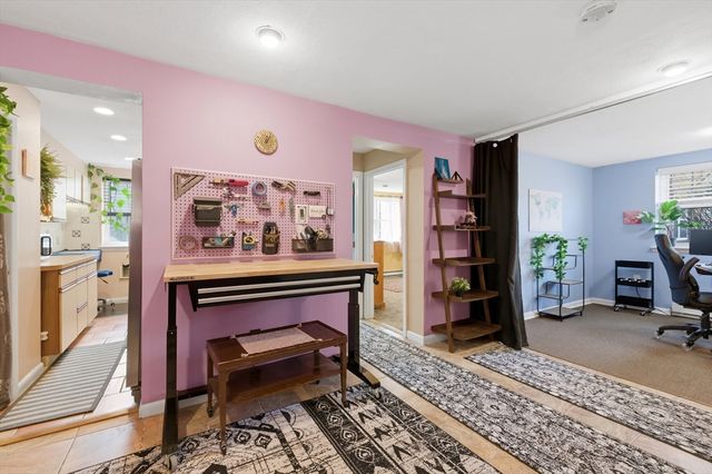 8 Colonial Village Drive 3, Arlington, MA 02474