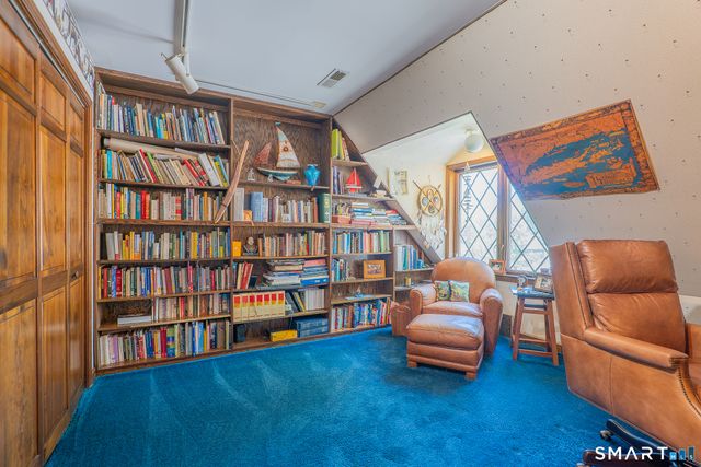 82 Taunton Hill Road, Newtown, CT 06470