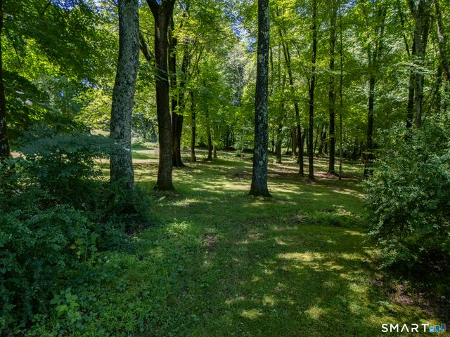 82 Taunton Hill Road, Newtown, CT 06470