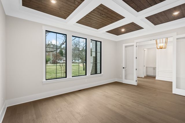 1310 Lipscomb Dr, Brentwood, TN 37027