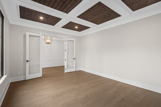 1310 Lipscomb Dr, Brentwood, TN 37027